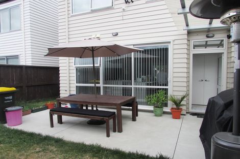 Photo of property in 11 Hakawai Avenue, Takanini, 2112