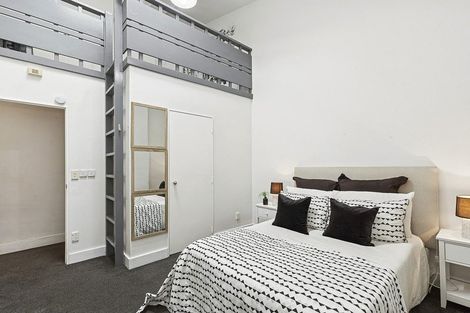 Photo of property in 1/5 Hopper Street, Mount Cook, Wellington, 6011