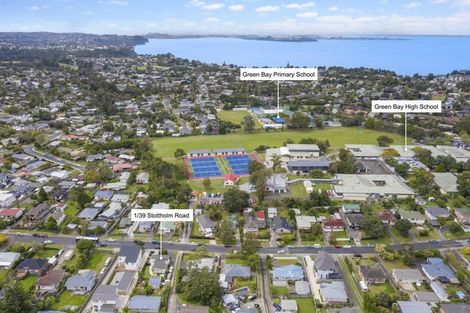 Photo of property in 1/39 Stottholm Road, Titirangi, Auckland, 0604