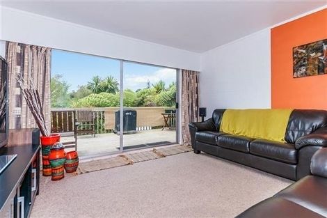 Photo of property in 1/64 Stredwick Drive, Torbay, Auckland, 0630