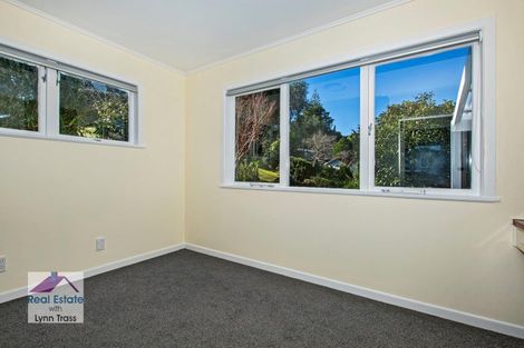 Photo of property in 42 Memorial Drive, Parahaki, Whangarei, 0112