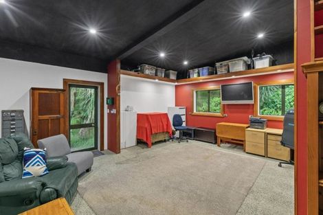 Photo of property in 130 Gibbons Road, Kaiwaka, 0573