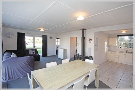 Photo of property in 13 Dewe Terrace, Foxton Beach, Foxton, 4815