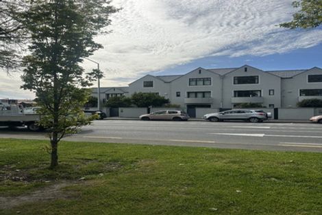 Photo of property in 40 Latimer Square, Christchurch Central, Christchurch, 8011