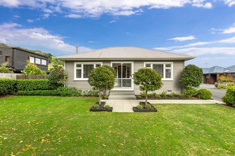 Photo of property in 18 Bowenvale Avenue, Cashmere, Christchurch, 8022
