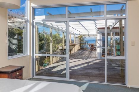 Photo of property in 61 Doves Bay Road, Kerikeri, 0294