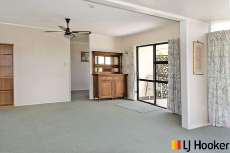Photo of property in 36 Bluewater Place, Wattle Downs, Auckland, 2103