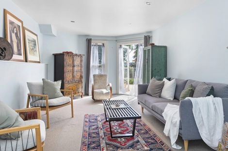 Photo of property in 1/36 Maritime Terrace, Birkenhead, Auckland, 0626