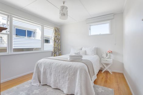 Photo of property in 12 May Street, Mount Maunganui, 3116