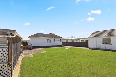 Photo of property in 83 Puriri Street, Gonville, Whanganui, 4501