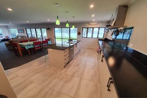 Photo of property in 1 Otautu Wharf Road, Colville, Coromandel, 3584