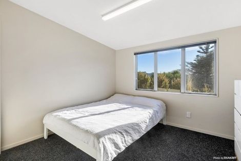 Photo of property in 18 Fraser Avenue, Johnsonville, Wellington, 6037