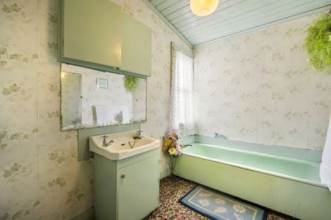 Photo of property in 48 Law Street, Caversham, Dunedin, 9012