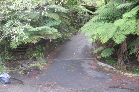 Photo of property in 7 Valley View Road, Titirangi, Auckland, 0604