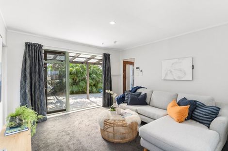 Photo of property in 185 Hibiscus Coast Highway, Red Beach, 0932