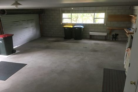 Photo of property in 18 Craig Place, Bridge Hill, Alexandra, 9320