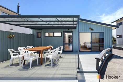 Photo of property in 17 Brighton Road, Waihi Beach, 3611