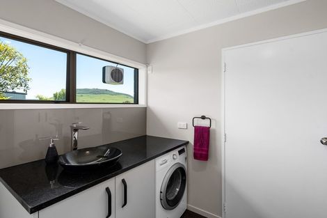 Photo of property in 5 Rangikatea Road, Omori, Turangi, 3381