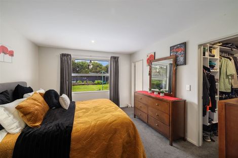 Photo of property in 14 Sweet Waters Place, Woolston, Christchurch, 8023