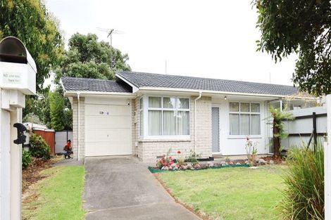 Photo of property in 1/285 Massey Road, Mangere East, Auckland, 2024