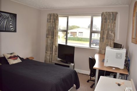 Photo of property in 38 Norfolk Crescent, Otaki Beach, Otaki, 5512