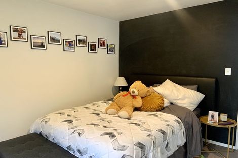 Photo of property in 5 Willow Dell, Westmorland, Christchurch, 8025