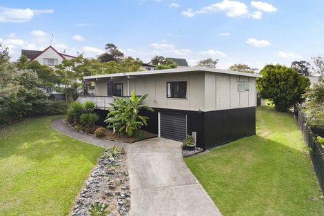 Photo of property in 46 Brian Crescent, Stanmore Bay, Whangaparaoa, 0932