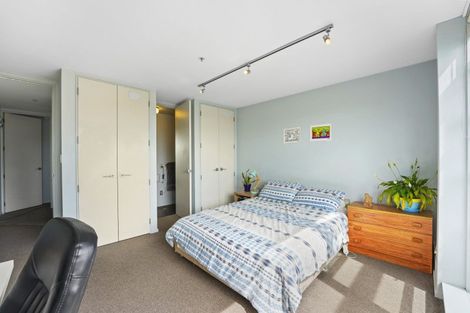 Photo of property in Vespa Apartments, 505/20 Hanson Street, Mount Cook, Wellington, 6021
