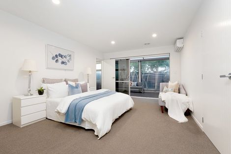 Photo of property in 9 Platinum Rise, Ranui, Auckland, 0612