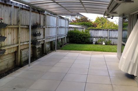 Photo of property in 7 Pickaberry Avenue, Karaka, Papakura, 2113