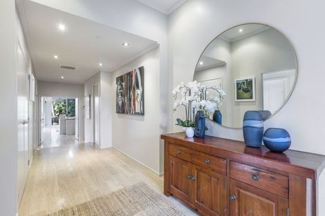 Photo of property in 109 Aberley Road, Schnapper Rock, Auckland, 0632