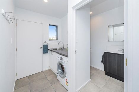 Photo of property in 77 Canon Street, St Albans, Christchurch, 8014