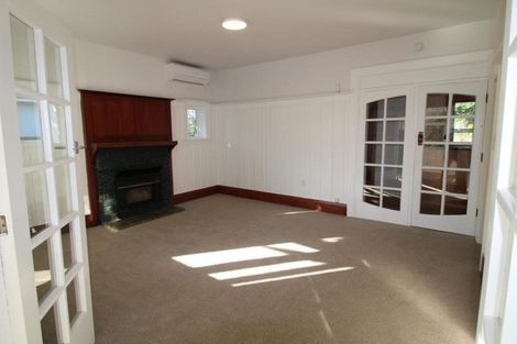 Photo of property in 44 Garreg Road, Bryndwr, Christchurch, 8052