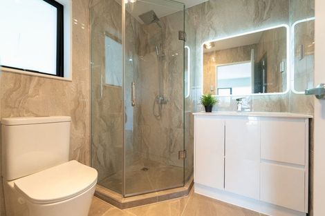 Photo of property in 14a York Road, Papatoetoe, Auckland, 2104