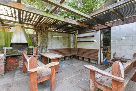 Photo of property in 257 Avonhead Road, Avonhead, Christchurch, 8042