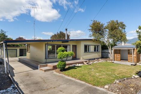 Photo of property in 9 Fry Street, Motueka, 7120