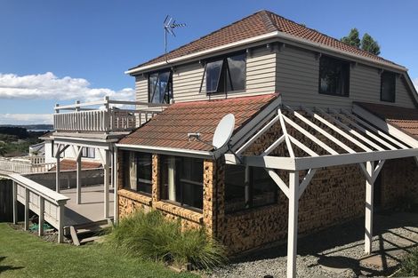 Photo of property in 36a Colwill Road, Massey, Auckland, 0614