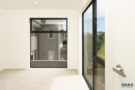 Photo of property in 51 Whai Hua Lane, Mangere Bridge, Auckland, 2022