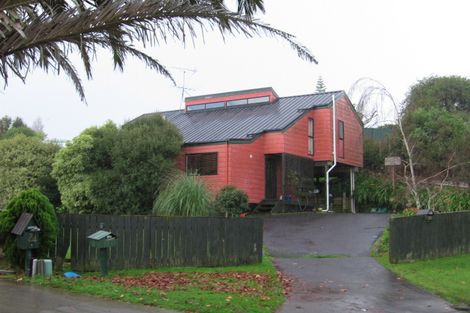 Photo of property in 26 Orinda Close, Botany Downs, Auckland, 2010