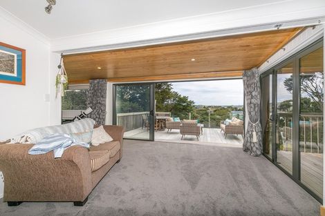 Photo of property in 8 Bay View Road, Raglan, 3225