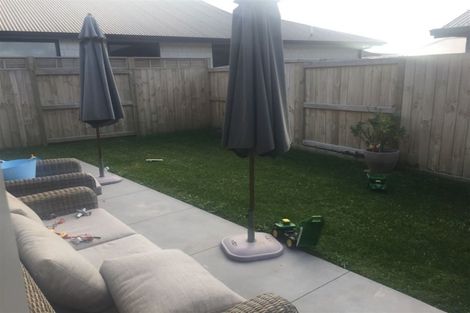 Photo of property in 98 Penetaka Heights, Pyes Pa, Tauranga, 3112