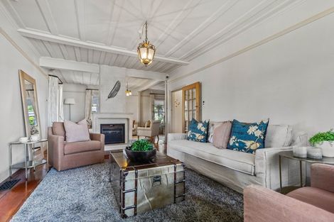 Photo of property in 7 Symonds Street, Onehunga, Auckland, 1061