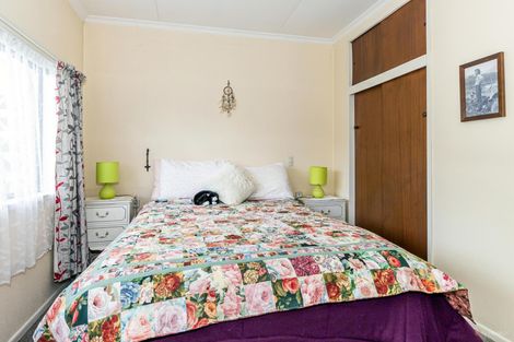 Photo of property in 5-5a Rugby Street, Waimate, 7924