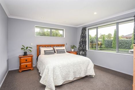 Photo of property in 37 Mariposa Crescent, Aidanfield, Christchurch, 8025