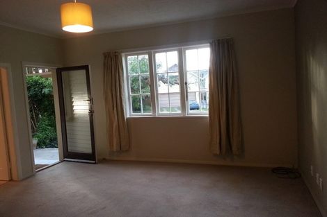 Photo of property in 317 Muritai Road, Eastbourne, Lower Hutt, 5013