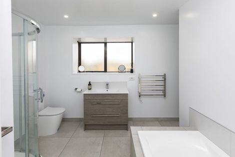 Photo of property in 1/537 Cranford Street, Redwood, Christchurch, 8051