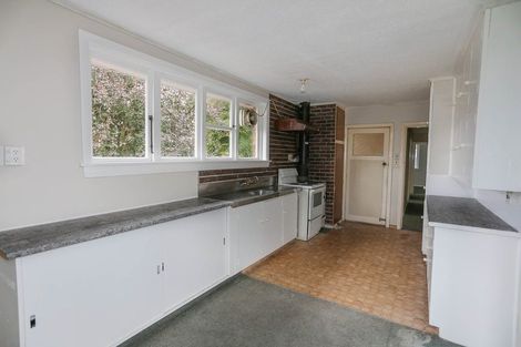 Photo of property in 28 Hillary Crescent, Upper Riccarton, Christchurch, 8041