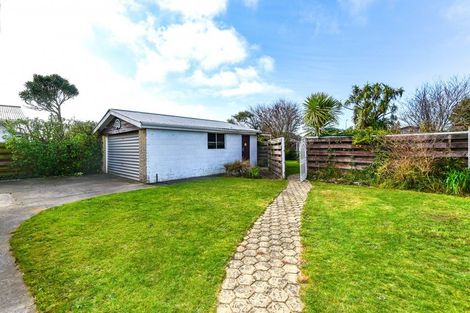Photo of property in 32 Royalist Avenue, North New Brighton, Christchurch, 8083