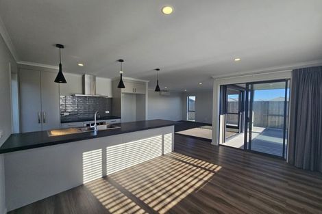 Photo of property in 48 Crown Street, Papamoa, 3118