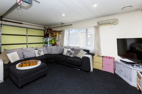 Photo of property in 5 Gloucester Street, Silverstream, Upper Hutt, 5019